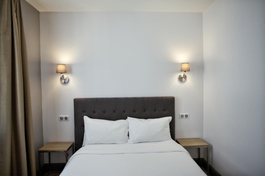 Hôtel Henri IV Nérac Buitenkant foto