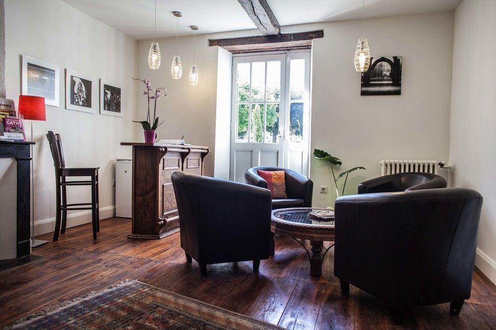 Hôtel Henri IV Nérac Buitenkant foto