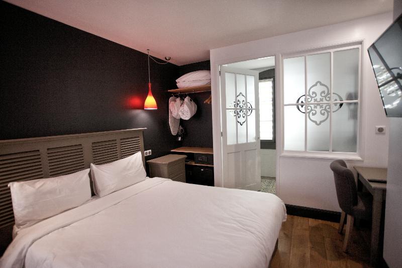 Hôtel Henri IV Nérac Buitenkant foto
